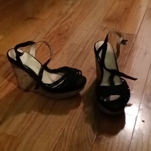 H& M wedge sandals size 7